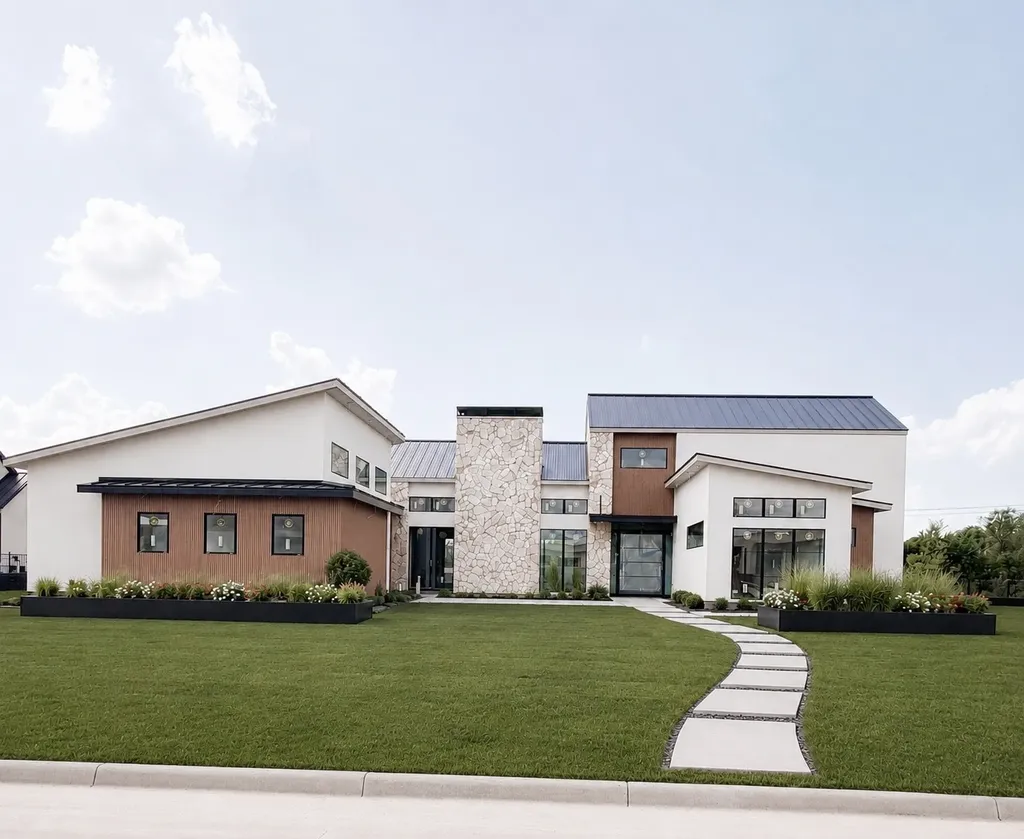 Heath TX, 319 Longview Place