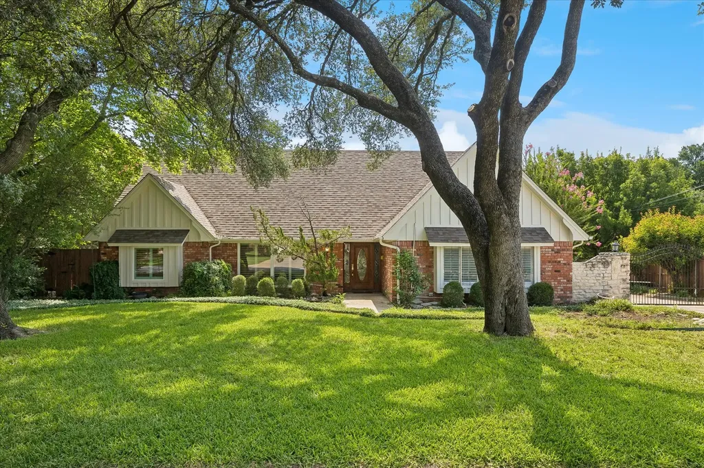 4204 Biscayne Drive Haltom City TX 76117