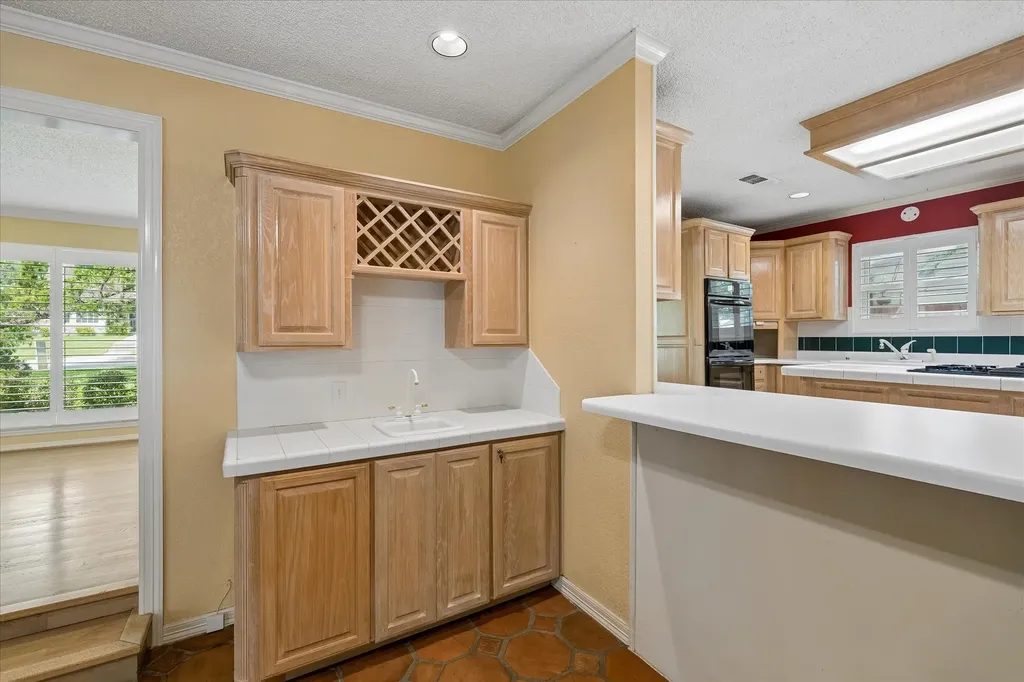 4204 Biscayne Drive Haltom City TX 76117
