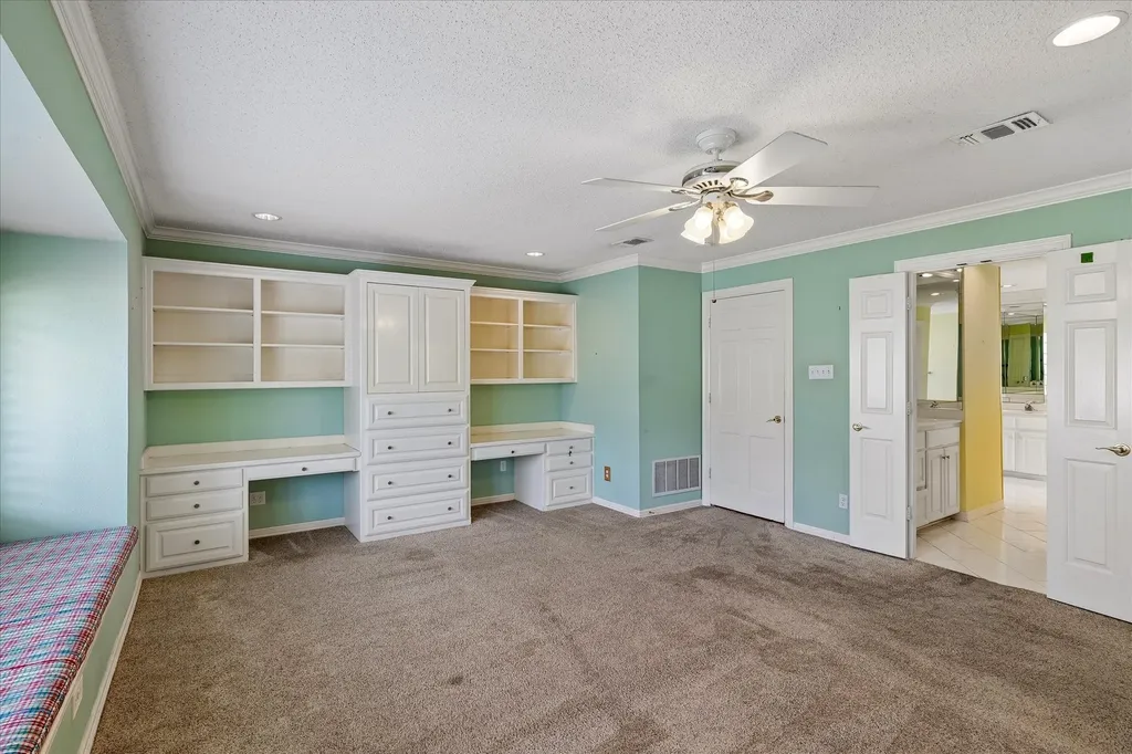 4204 Biscayne Drive Haltom City TX 76117