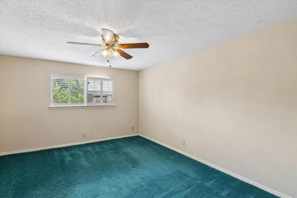 4204 Biscayne Drive Haltom City TX 76117