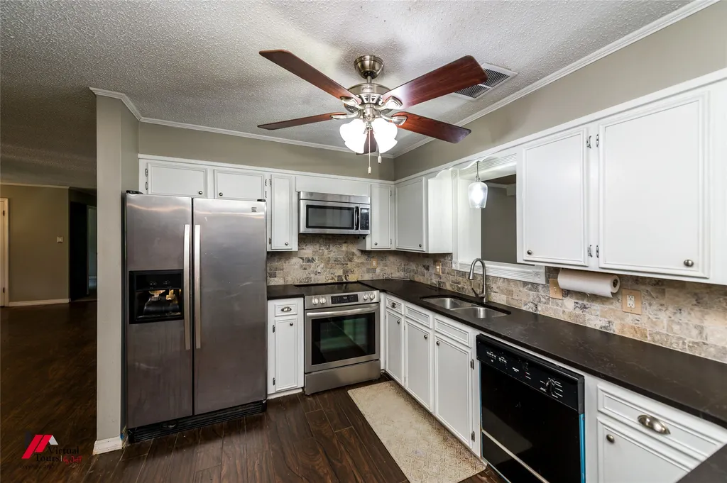 236 Charlie Cannon Road Coushatta LA 71019