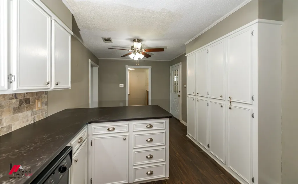 236 Charlie Cannon Road Coushatta LA 71019