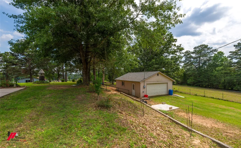 236 Charlie Cannon Road Coushatta LA 71019