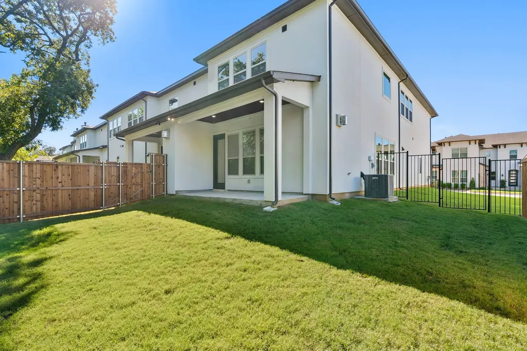 428 Waterscape Drive Hickory Creek TX 75065