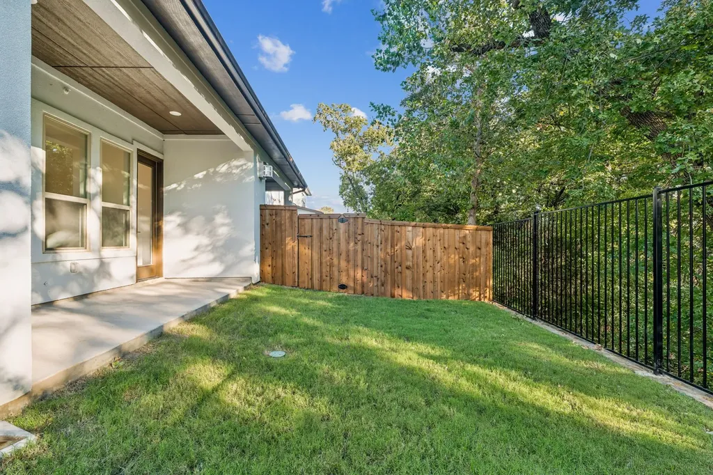428 Waterscape Drive Hickory Creek TX 75065