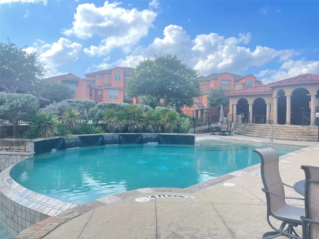 2635 Villa Di Lago Grand Prairie TX 75054