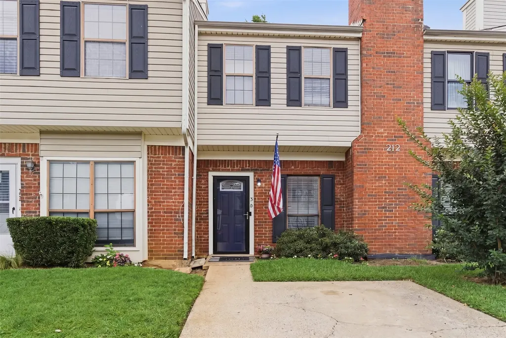 212 Samuel Boulevard Coppell TX 75019