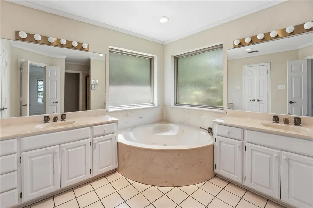 15744 Timberhill Drive Flint TX 75762