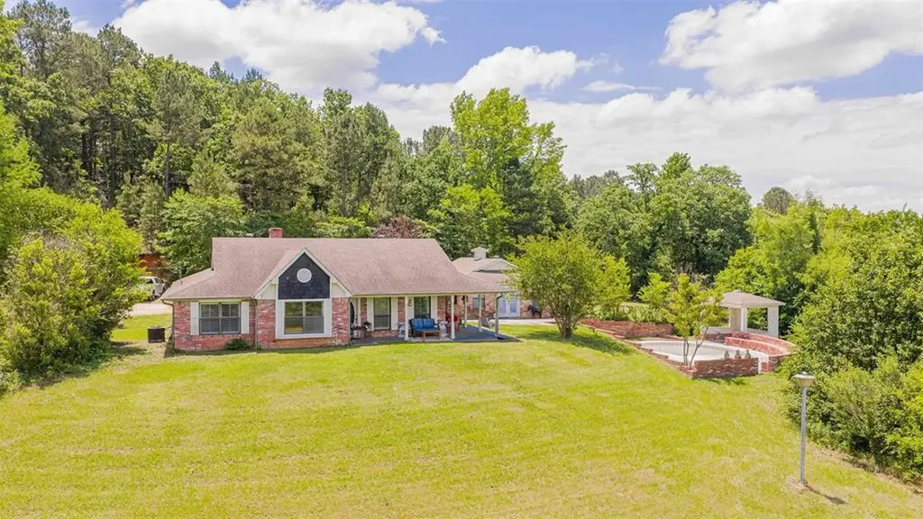 1936 A Silver Maple Road Big Sandy TX 75755