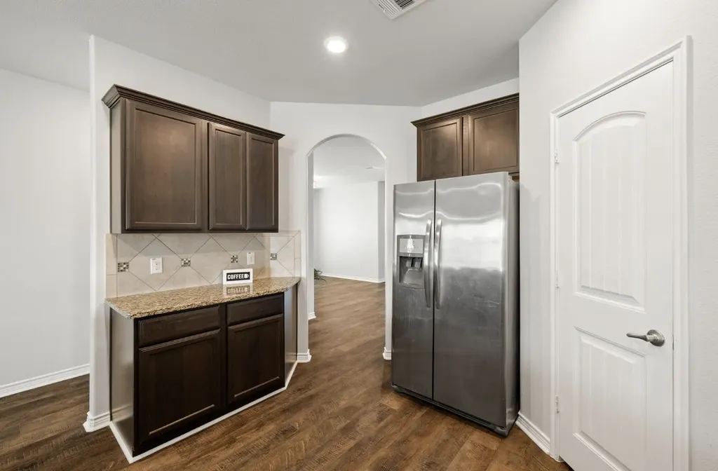 504 Millsap Drive Van Alstyne TX 75495
