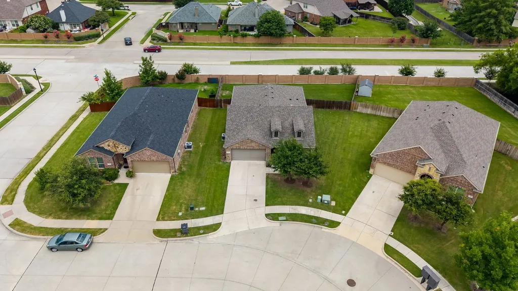 504 Millsap Drive Van Alstyne TX 75495
