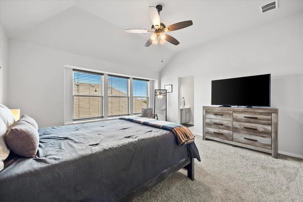 1042 Watercourse Place Royse City TX 75189