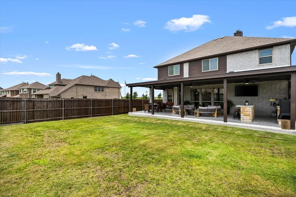 1042 Watercourse Place Royse City TX 75189