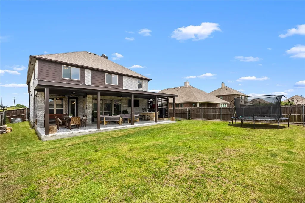 1042 Watercourse Place Royse City TX 75189