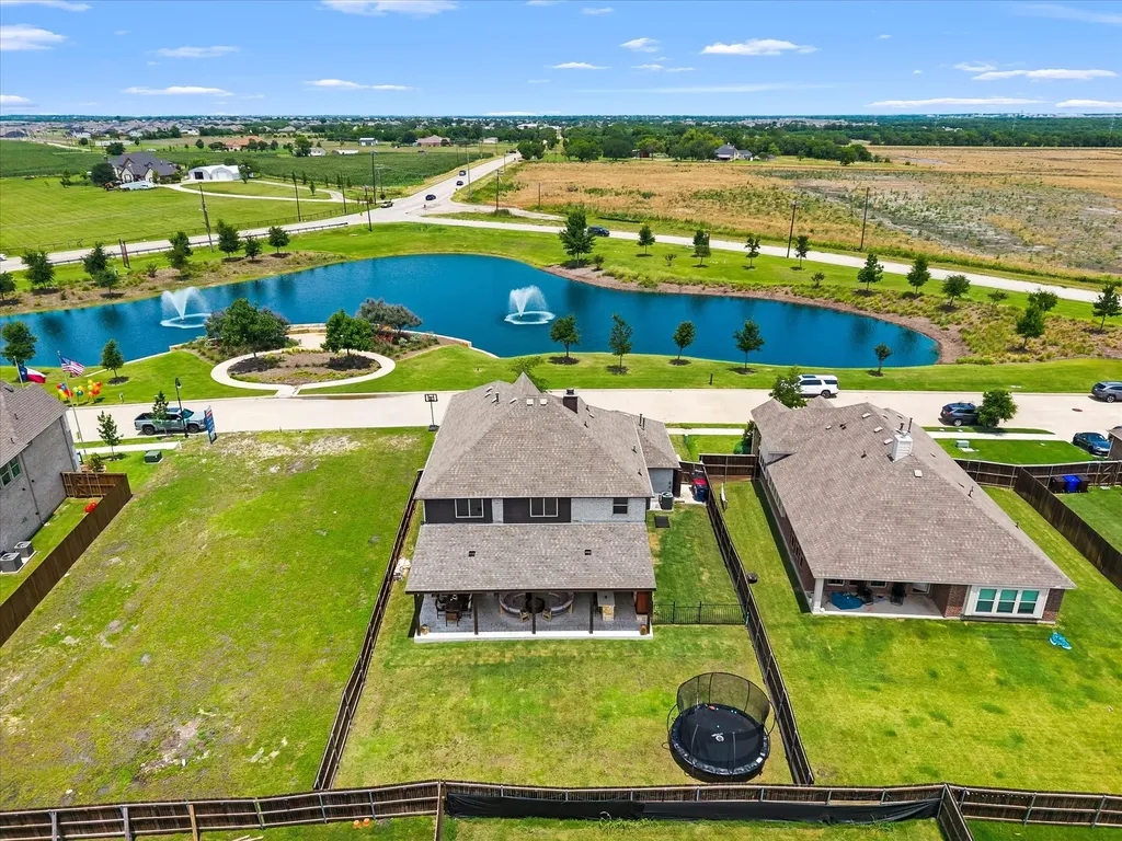 1042 Watercourse Place Royse City TX 75189