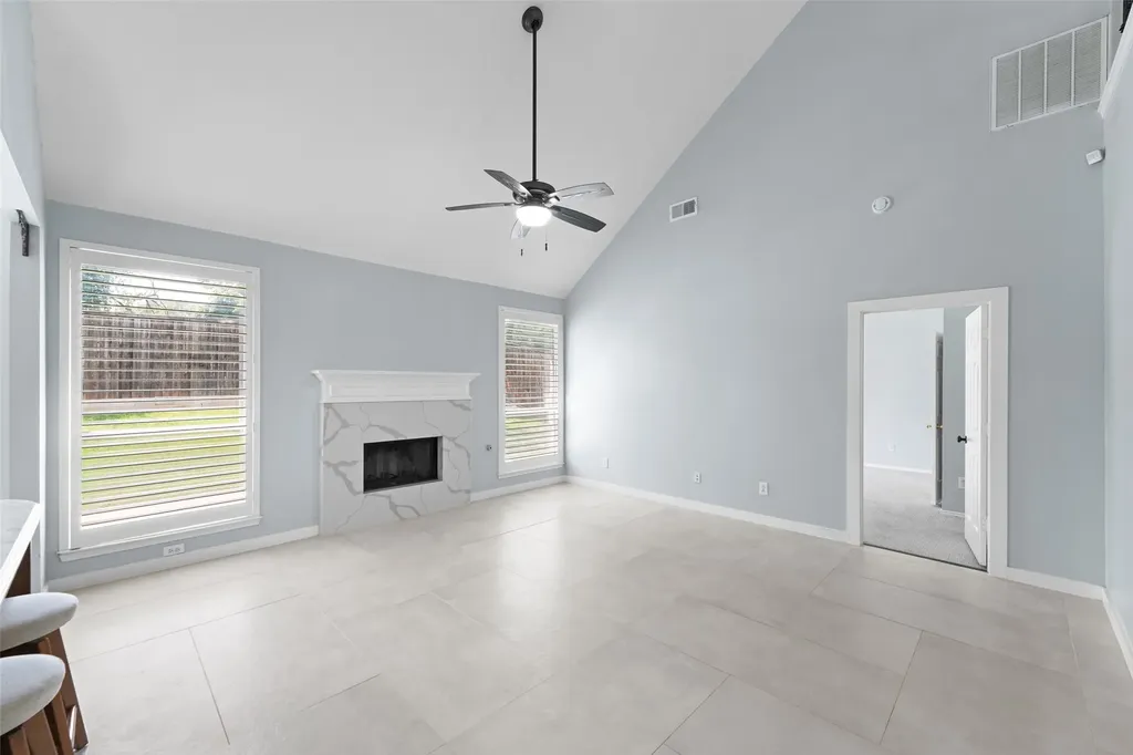 207 Deerpath Road Hickory Creek TX 75065