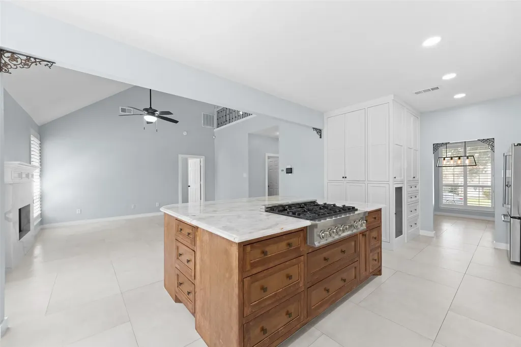207 Deerpath Road Hickory Creek TX 75065