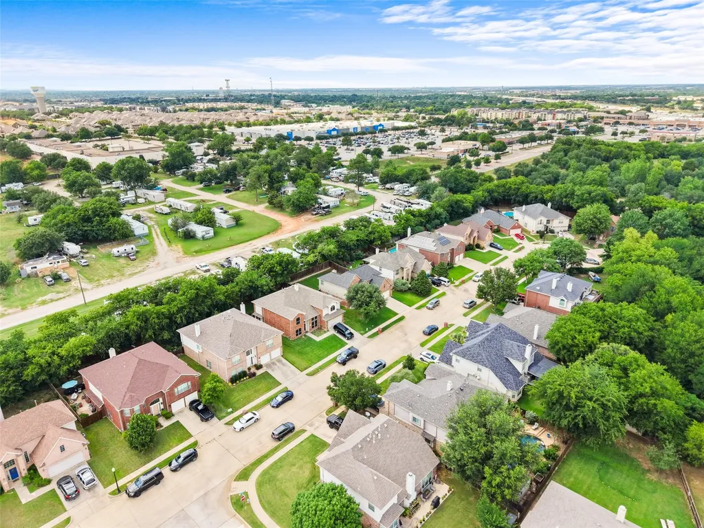 207 Deerpath Road Hickory Creek TX 75065