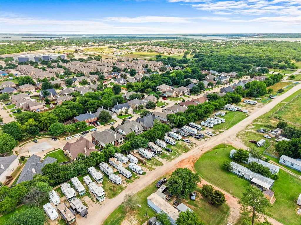 207 Deerpath Road Hickory Creek TX 75065