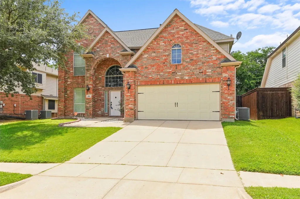 207 Deerpath Road Hickory Creek TX 75065