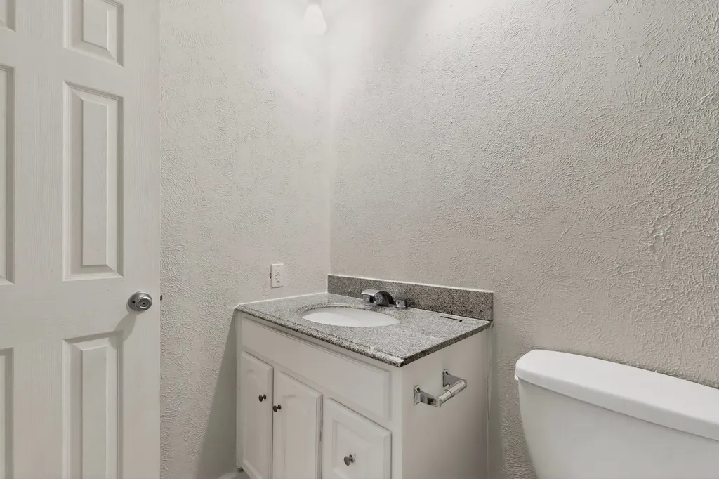 6313 Fallbrook Drive Garland TX 75043