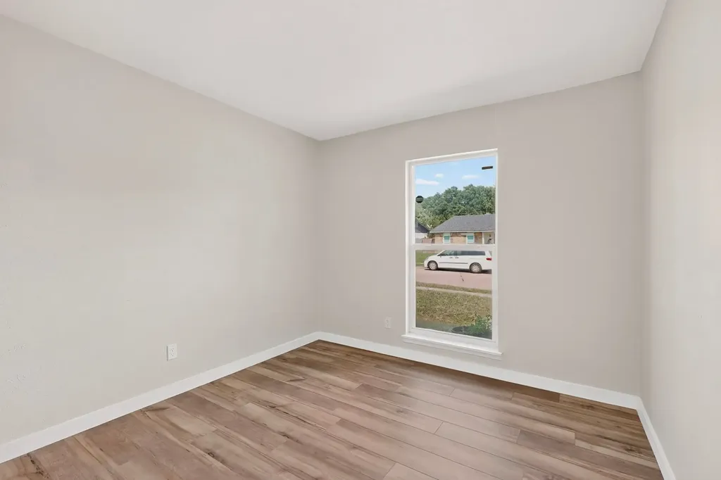 6313 Fallbrook Drive Garland TX 75043