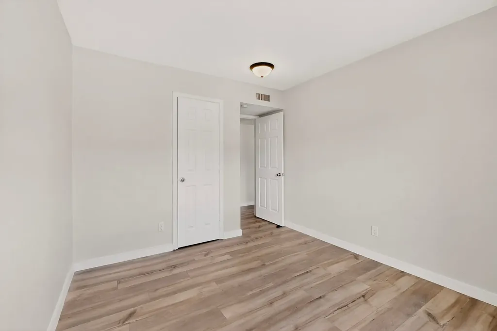 6313 Fallbrook Drive Garland TX 75043