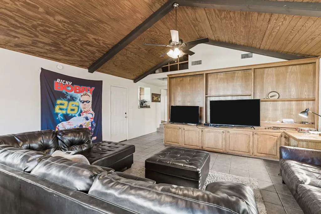 3504 Corto Avenue Fort Worth TX 76109