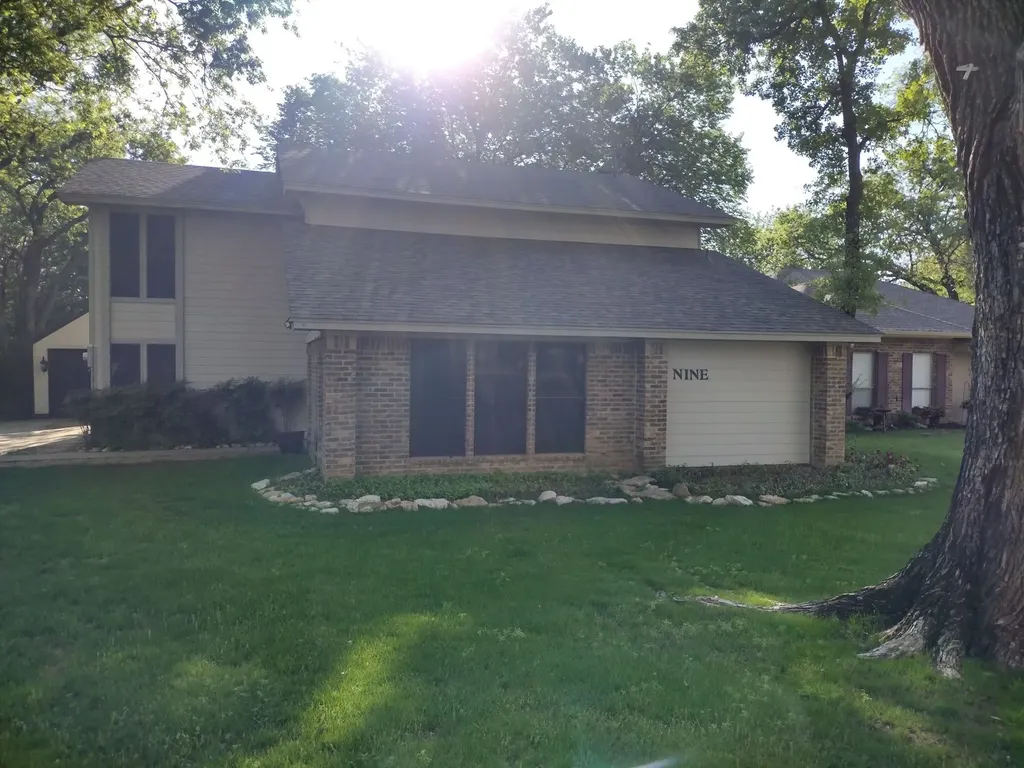 9 Oak Circle Hickory Creek TX 75065