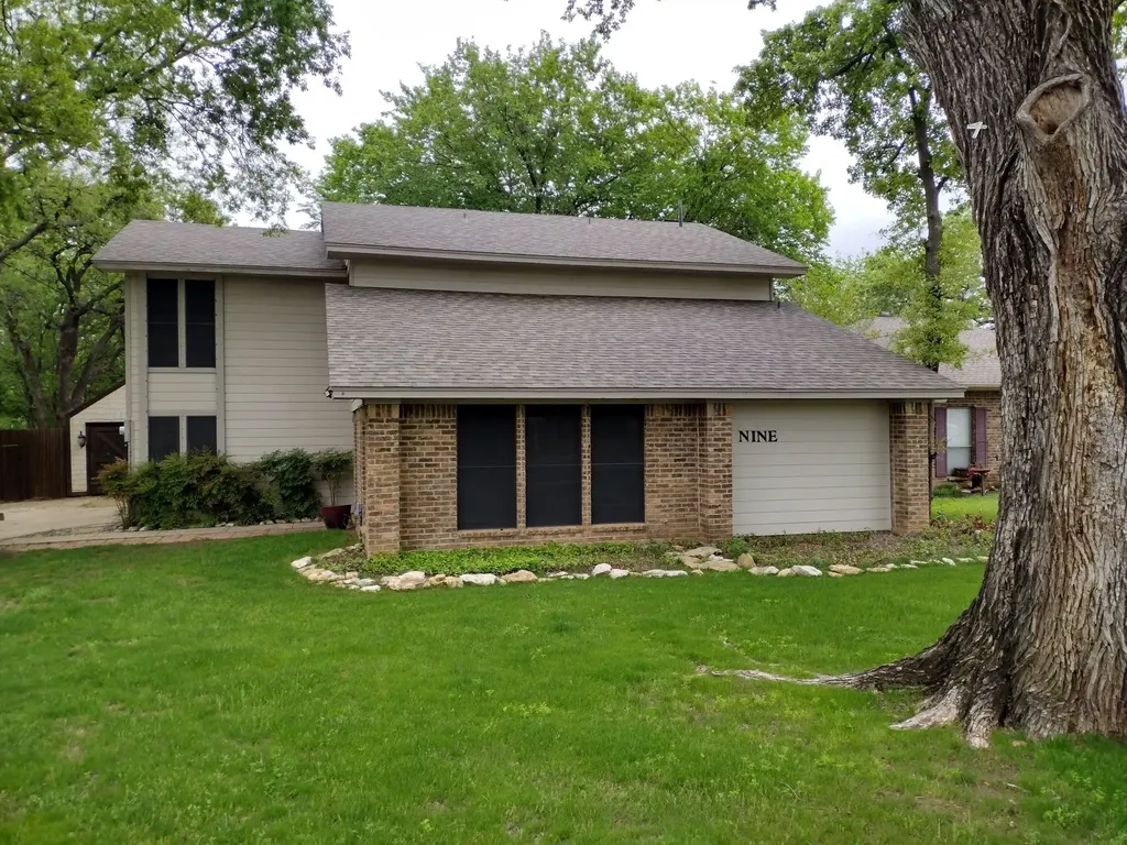 9 Oak Circle Hickory Creek TX 75065