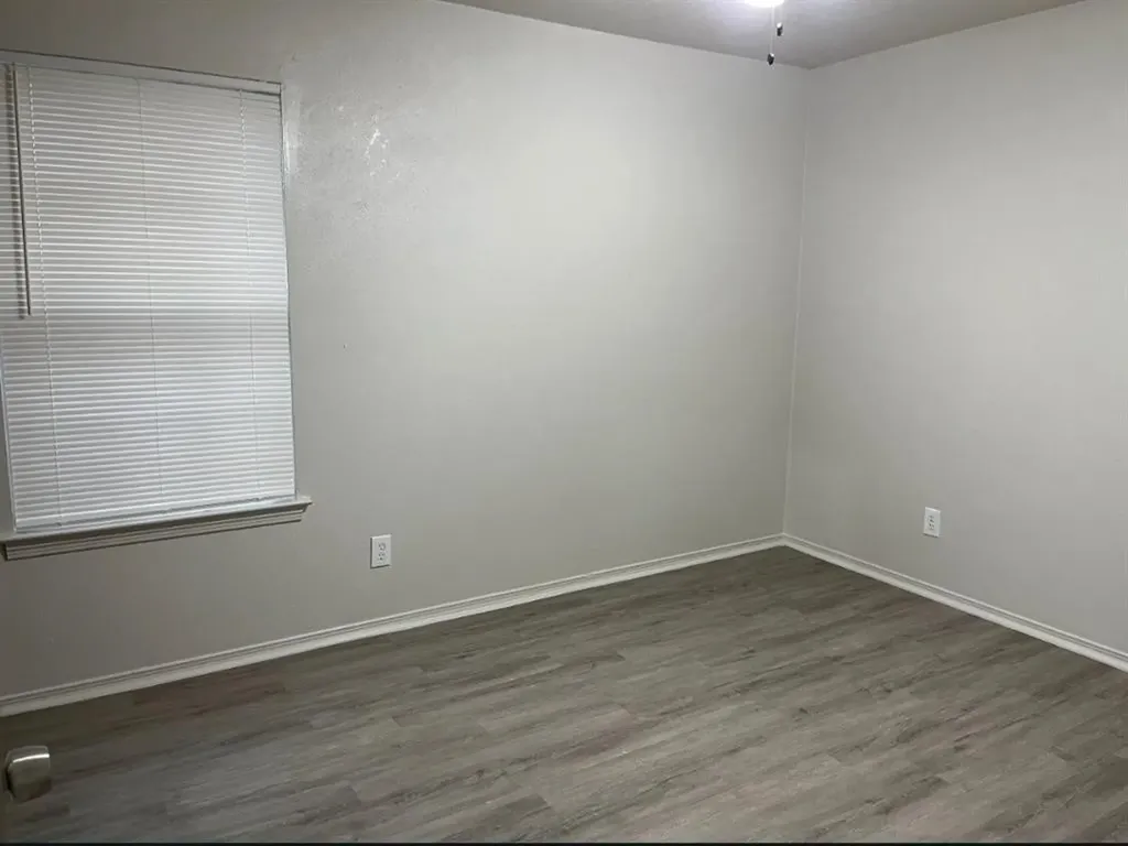 5014 Inverness Avenue Fort Worth TX 76132