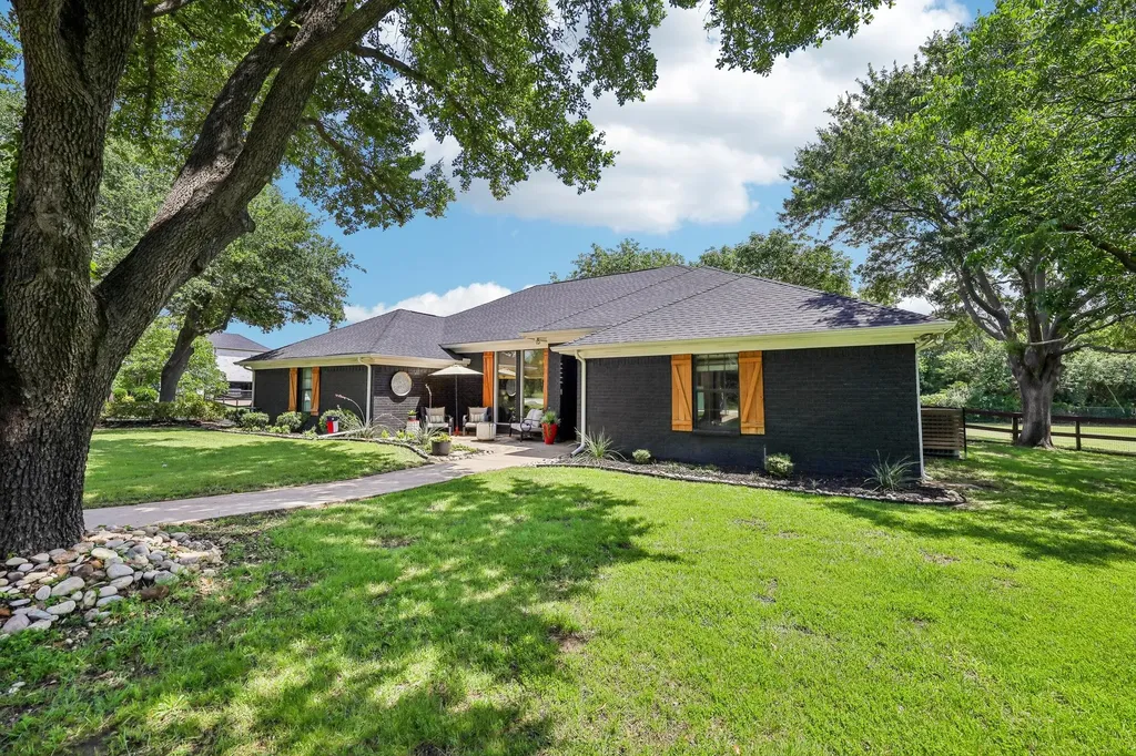 925 Meadow Drive Copper Canyon TX 75077