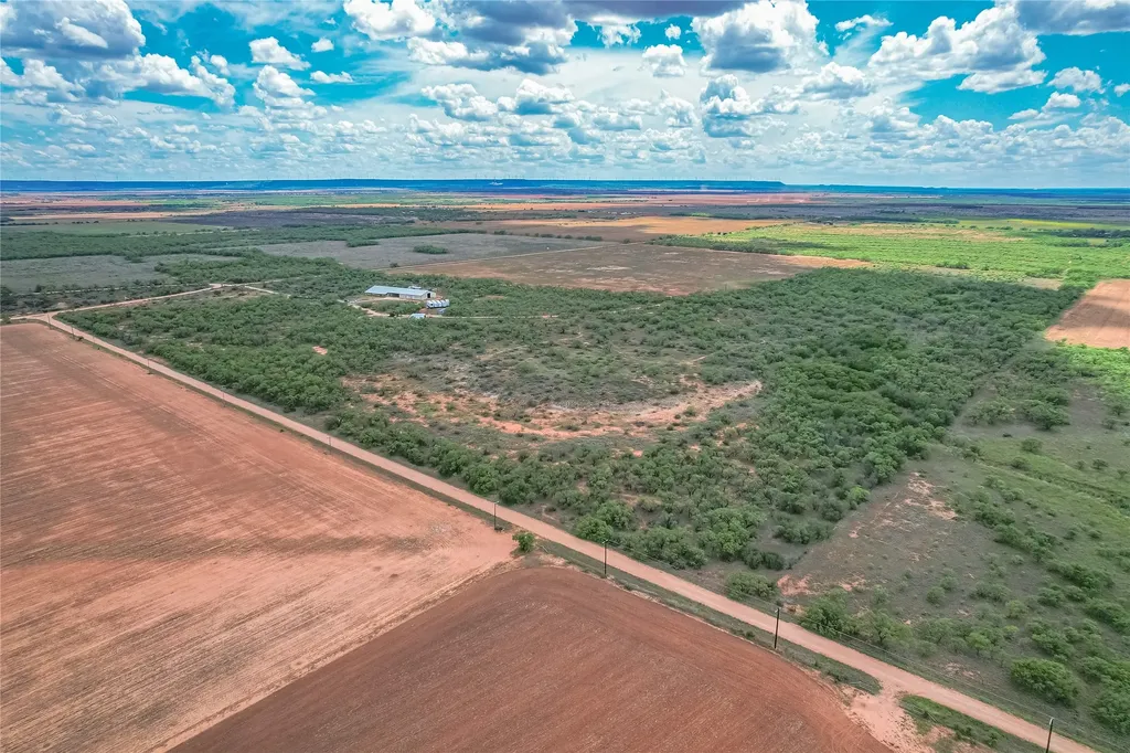 14867 County Road 407 Trent TX 79561
