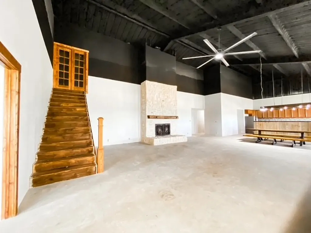 14867 County Road 407 Trent TX 79561