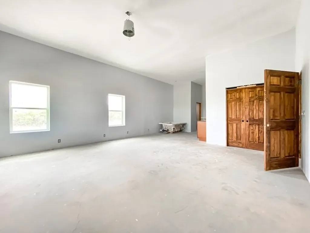 14867 County Road 407 Trent TX 79561