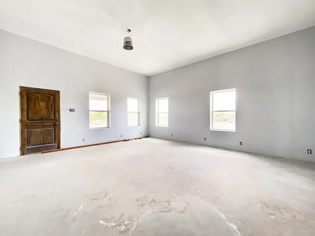 14867 County Road 407 Trent TX 79561
