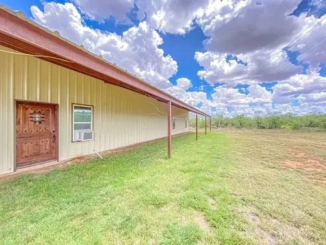 14867 County Road 407 Trent TX 79561