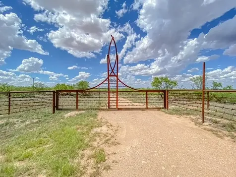 14867 County Road 407 Trent TX 79561