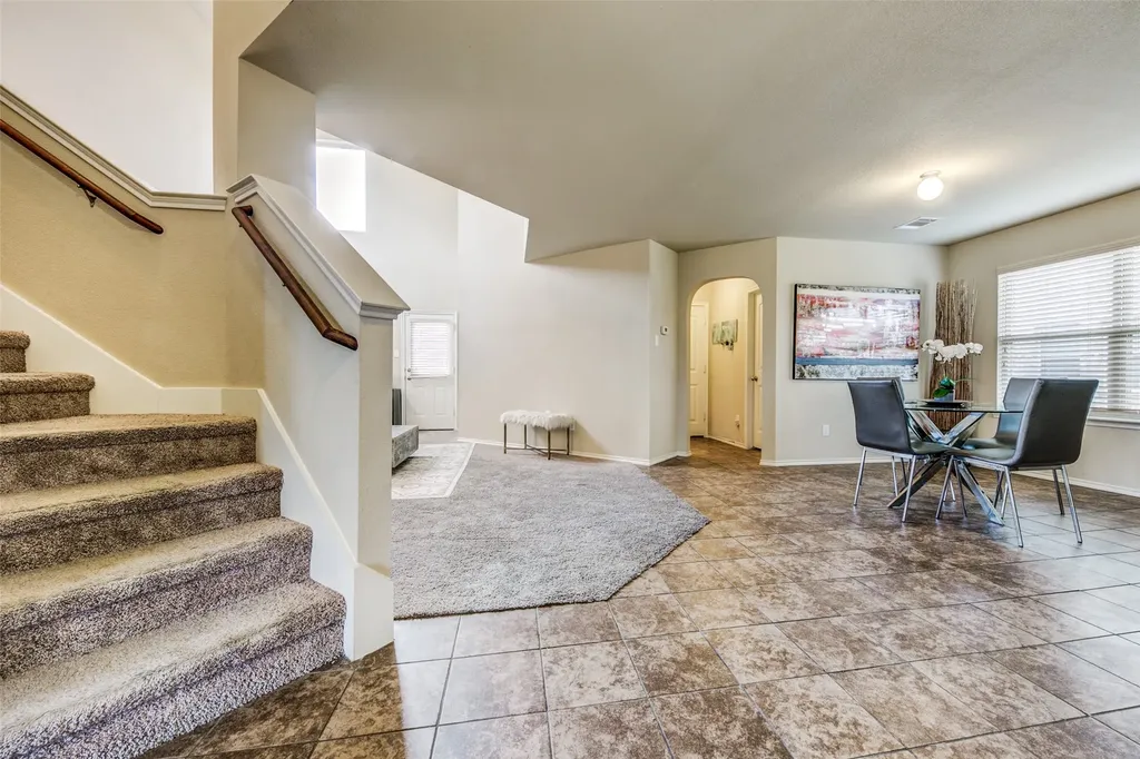 1774 Pioneer Way Lancaster TX 75146