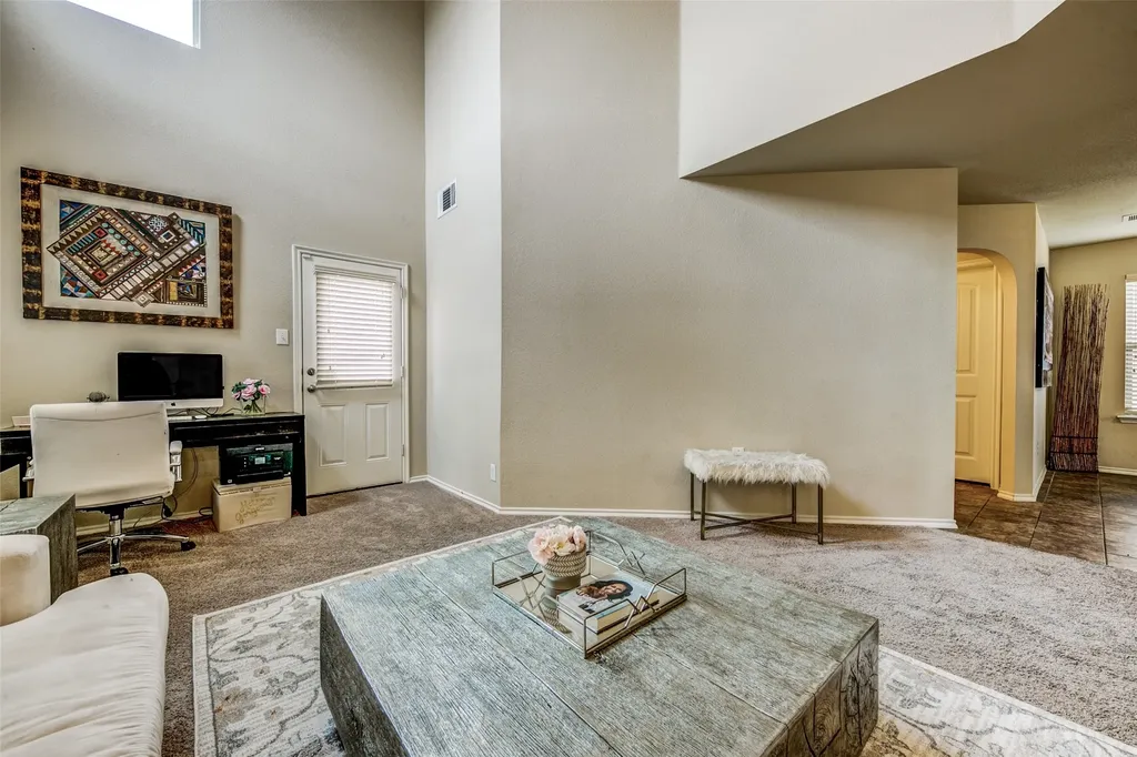 1774 Pioneer Way Lancaster TX 75146