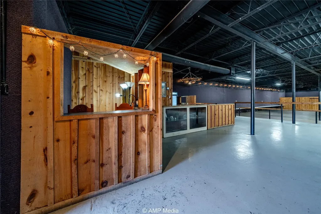 1183 W Mcharg Street Stamford TX 79553