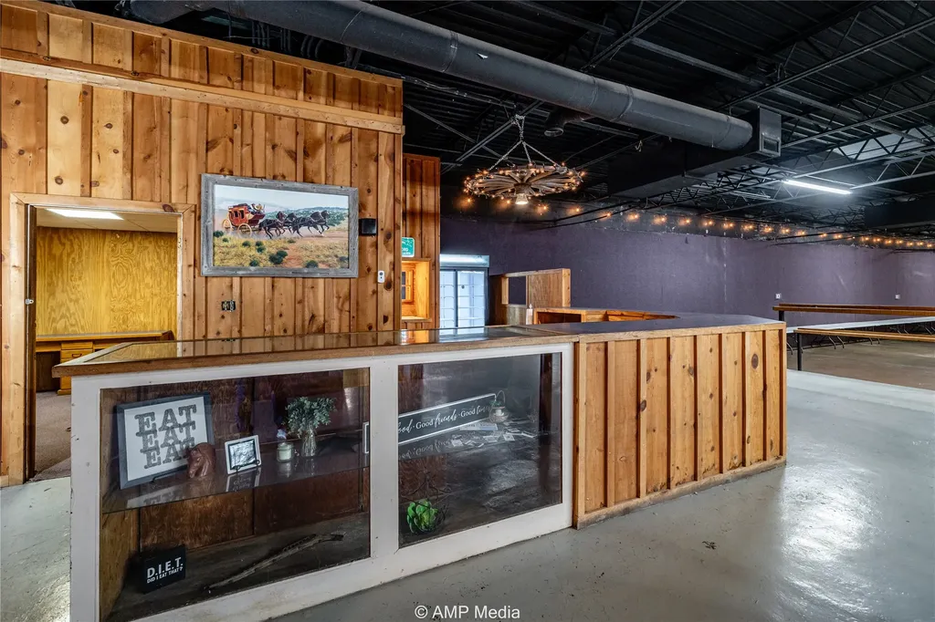 1183 W Mcharg Street Stamford TX 79553
