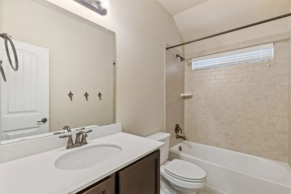 205 Whitman Drive Mckinney TX 75072