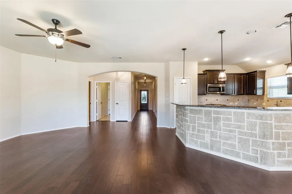 205 Whitman Drive Mckinney TX 75072