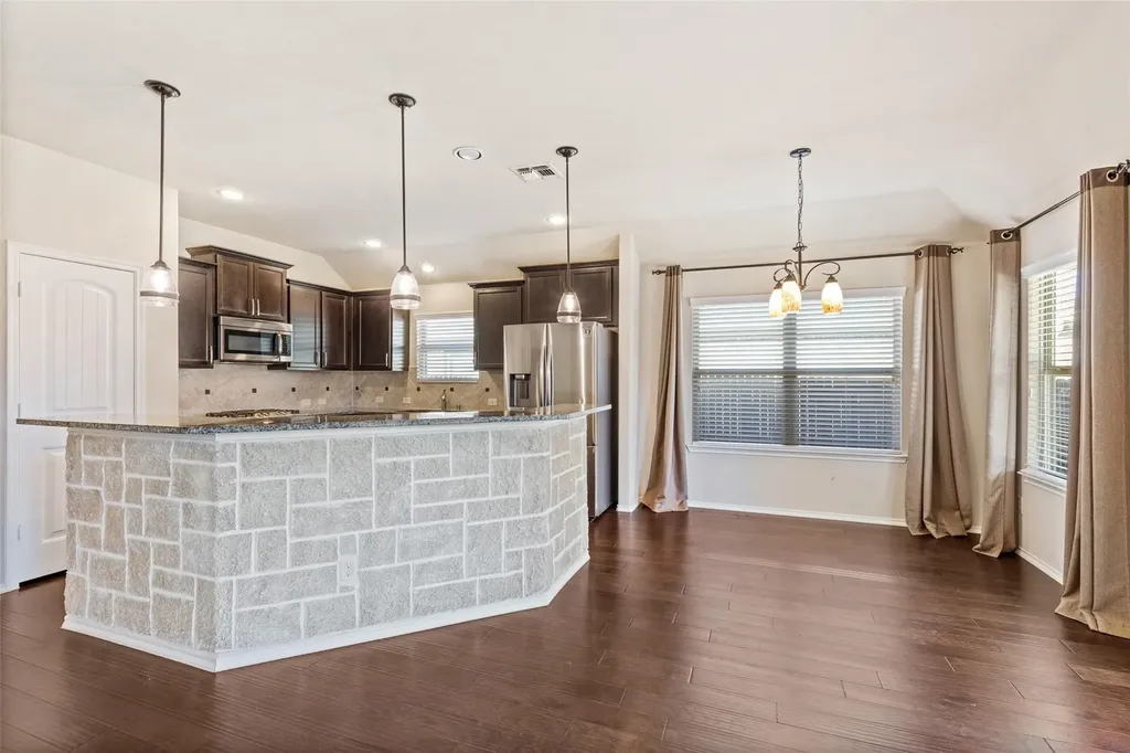 205 Whitman Drive Mckinney TX 75072