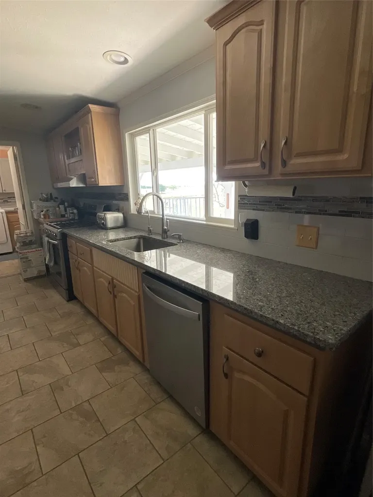 1044 Hcr 3241 Hubbard TX 76648