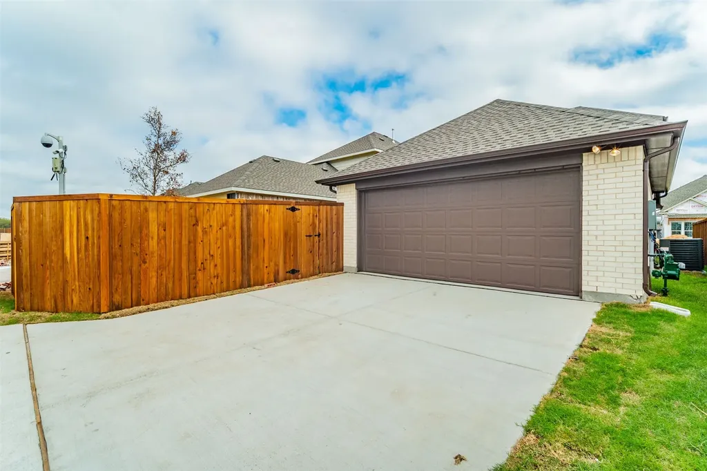 12345 Hulson Trail Fort Worth TX 76052