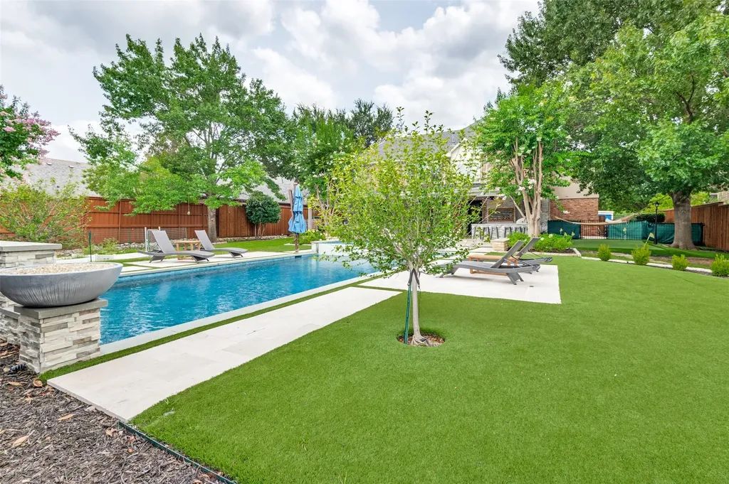 2619 King Arthur Boulevard Lewisville TX 75056