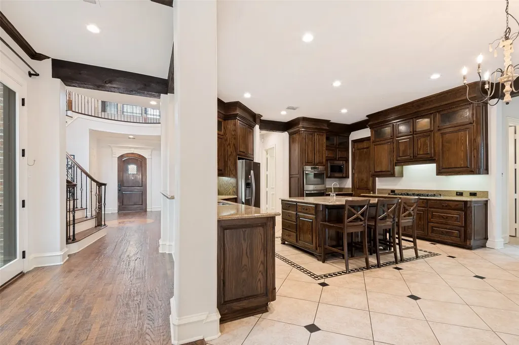 2619 King Arthur Boulevard Lewisville TX 75056